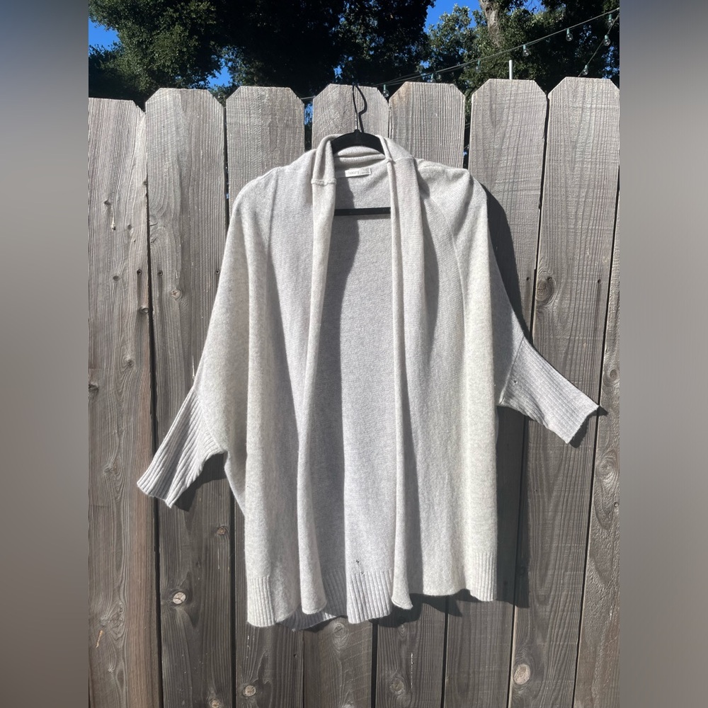 Cashmere Subtle Luxury Grey Cardigan Sweater